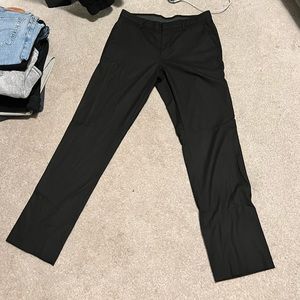 Perry Ellis Men’s Slim Fit Stretch Dress Pants | Size: Medium | Colour: Black